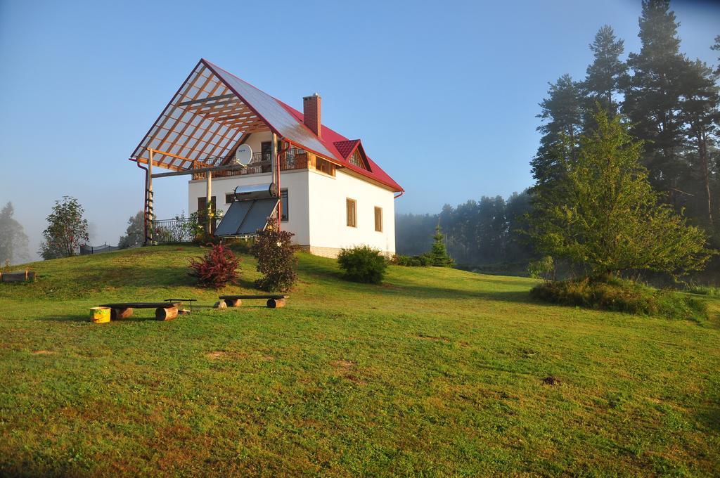 Guesthouse Leiputrija Адажи Экстерьер фото